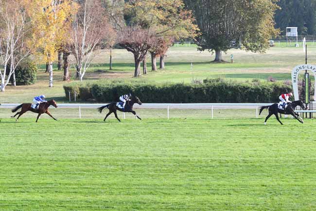 Photo d'arrivée de la course pmu PRIX DE GISORS à MAISONS-LAFFITTE le Vendredi 19 octobre 2018