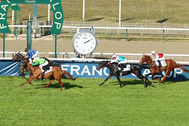 Photo d'arrivée de la course pmu PRIX DE LA FAISANDERIE à CHANTILLY le Dimanche 21 octobre 2018