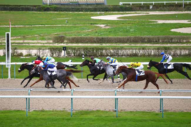 Photo d'arrivée de la course pmu PRIX DES EQUIDAYS à DEAUVILLE le Mercredi 24 octobre 2018