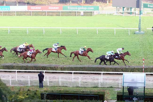 Photo d'arrivée de la course pmu PRIX DE SAINT-JEAN-LIGOURE à SAINT-CLOUD le Vendredi 23 novembre 2018