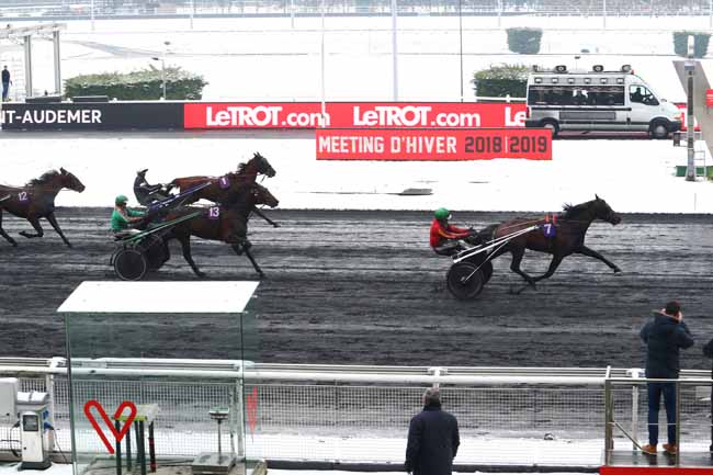 Photo d'arrivée de la course pmu PRIX DE PONT-AUDEMER à PARIS-VINCENNES le Mardi 22 janvier 2019