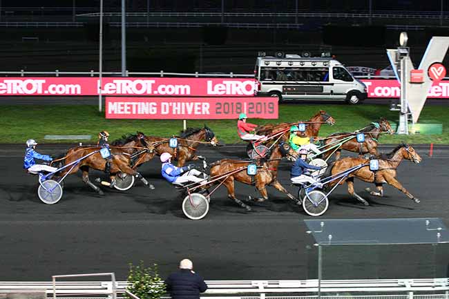 Photo d'arrivée de la course pmu PRIX DE FLEURANCE à PARIS-VINCENNES le Lundi 28 janvier 2019