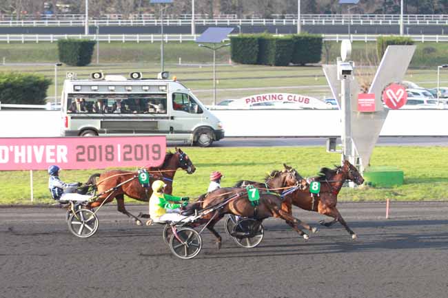 Photo d'arrivée de la course pmu PRIX DE LA MARNE à PARIS-VINCENNES le Dimanche 3 février 2019