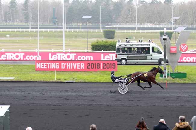 Photo d'arrivée de la course pmu PRIX DE L'ILLE-ET-VILAINE à PARIS-VINCENNES le Mercredi 6 février 2019