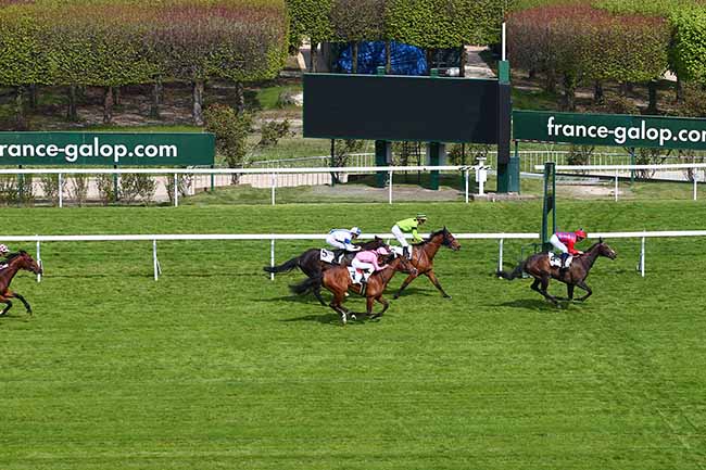 Photo d'arrivée de la course pmu PRIX DE CHAUMONT-EN-VEXIN à SAINT-CLOUD le Vendredi 12 avril 2019