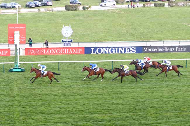 Photo d'arrivée de la course pmu PRIX NOAILLES à LONGCHAMP le Dimanche 14 avril 2019