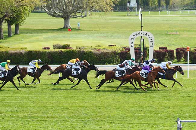 Photo d'arrivée de la course pmu PRIX DES ECURIES DU CHATEAU à MAISONS-LAFFITTE le Lundi 15 avril 2019
