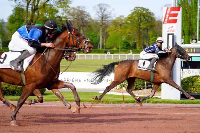 Photo d'arrivée de la course pmu PRIX DE FUMEL à ENGHIEN le Jeudi 18 avril 2019