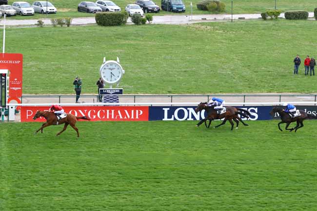 Photo d'arrivée de la course pmu PRIX GANAY à LONGCHAMP le Dimanche 28 avril 2019