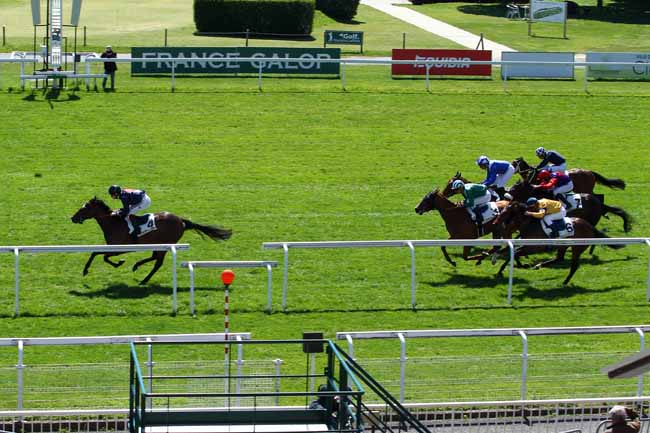 Photo d'arrivée de la course pmu PRIX DAGOR à MAISONS-LAFFITTE le Mercredi 15 mai 2019