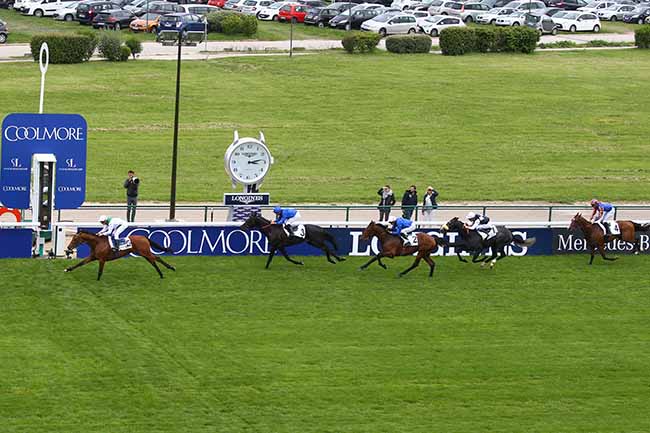 Photo d'arrivée de la course pmu PRIX DU LYS à LONGCHAMP le Dimanche 26 mai 2019