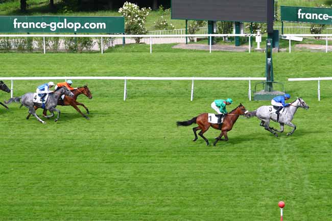 Photo d'arrivée de la course pmu PRIX BURGOS à SAINT-CLOUD le Lundi 27 mai 2019