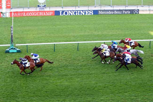 Photo d'arrivée de la course pmu PRIX DE LA FONTAINE DE CARPEAUX à LONGCHAMP le Jeudi 13 juin 2019