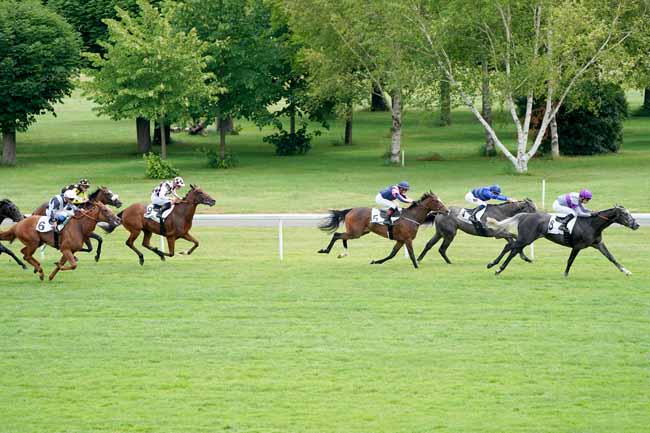 Photo d'arrivée de la course pmu PRIX CORTEIRA à MAISONS-LAFFITTE le Mercredi 19 juin 2019
