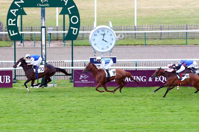 Photo d'arrivée de la course pmu PRIX DU BOIS FRANC à CHANTILLY le Vendredi 21 juin 2019