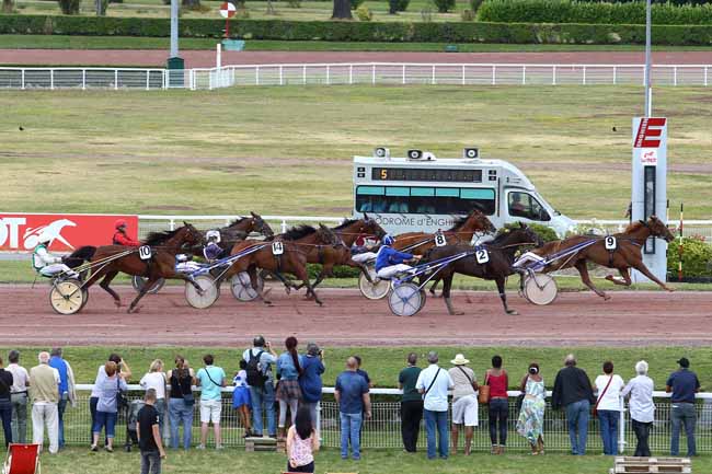 Photo d'arrivée de la course pmu PRIX DE LA PORTE MONTMARTRE à ENGHIEN le Samedi 20 juillet 2019