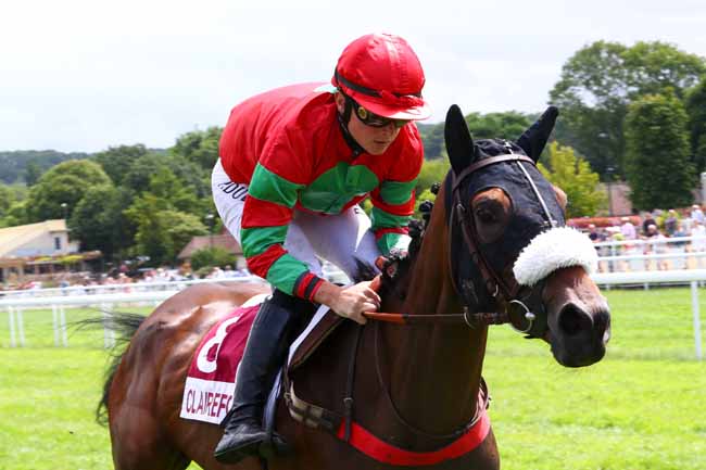 Photo d'arrivée de la course pmu PRIX DE LA DORETTE à CLAIREFONTAINE le Samedi 20 juillet 2019