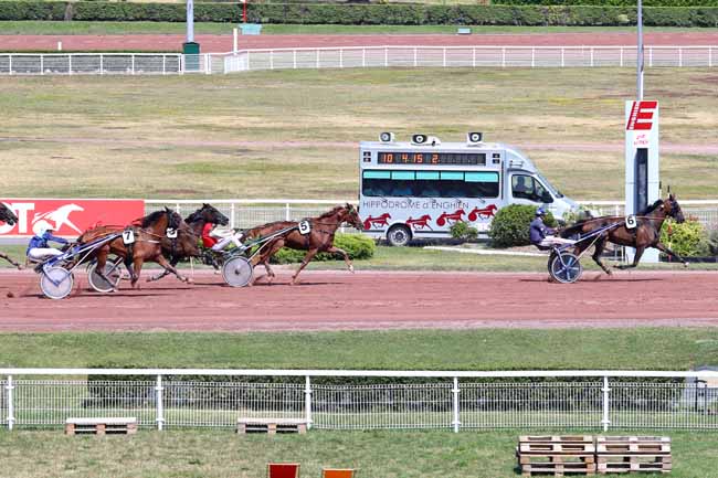 Photo d'arrivée de la course pmu PRIX DE LA PORTE DIDOT à ENGHIEN le Mercredi 24 juillet 2019