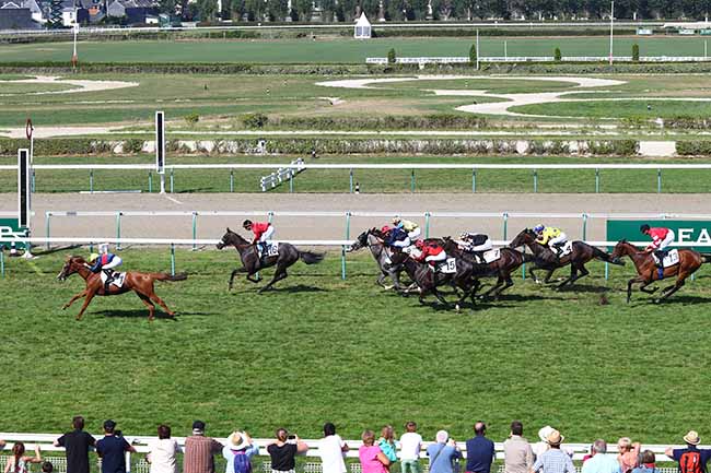 Photo d'arrivée de la course pmu PRIX DE VICTOT à DEAUVILLE le Vendredi 2 août 2019