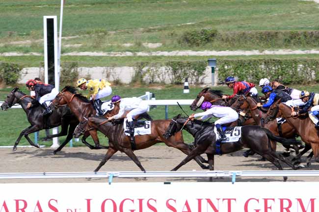 Photo d'arrivée de la course pmu PRIX DU HONG KONG JOCKEY CLUB à DEAUVILLE le Jeudi 15 août 2019