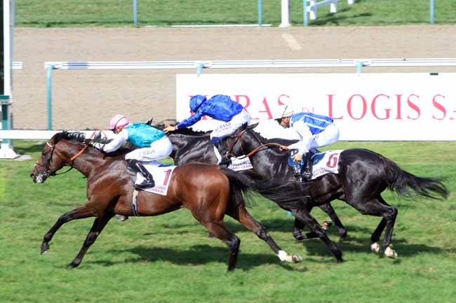 Photo d'arrivée de la course pmu PRIX GUILLAUME D'ORNANO - HARAS DU LOGIS SAINT-GERMAIN à DEAUVILLE le Jeudi 15 août 2019