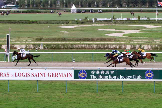 Photo d'arrivée de la course pmu PRIX D'ARGENTAN à DEAUVILLE le Jeudi 15 août 2019