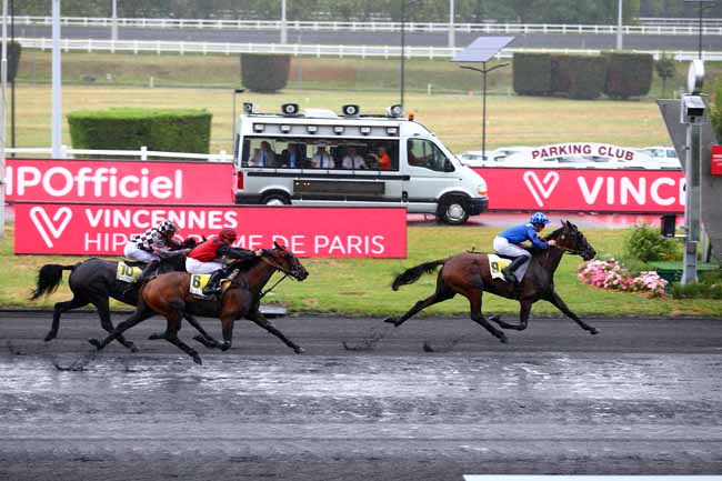 Photo d'arrivée de la course pmu PRIX HERVE CERAN-MAILLARD à PARIS-VINCENNES le Samedi 17 août 2019