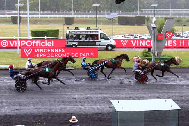 Photo d'arrivée de la course pmu PRIX GUY DELOISON à PARIS-VINCENNES le Samedi 17 août 2019