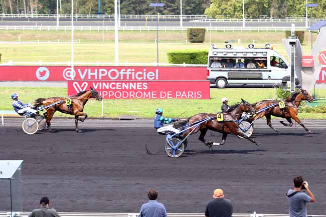 Photo d'arrivée de la course pmu PRIX DE LAVAUR à PARIS-VINCENNES le Mercredi 28 août 2019
