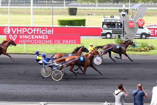 Photo d'arrivée de la course pmu PRIX DE MULHOUSE à PARIS-VINCENNES le Mercredi 28 août 2019