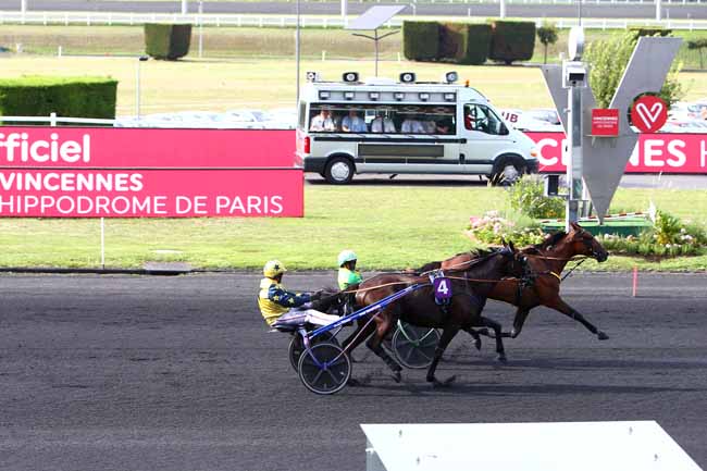 Photo d'arrivée de la course pmu PRIX DE NEUILLY à PARIS-VINCENNES le Samedi 31 août 2019