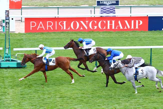 Photo d'arrivée de la course pmu PRIX DES CHENES à LONGCHAMP le Dimanche 8 septembre 2019