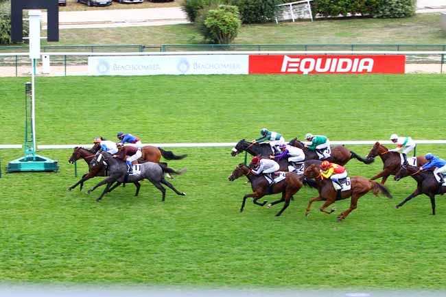 Photo d'arrivée de la course pmu PRIX PONT DE GRENELLE à LONGCHAMP le Jeudi 12 septembre 2019