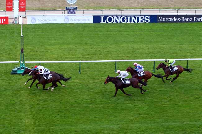 Photo d'arrivée de la course pmu PRIX DU PAVILLON DES ANGLAIS à LONGCHAMP le Jeudi 12 septembre 2019