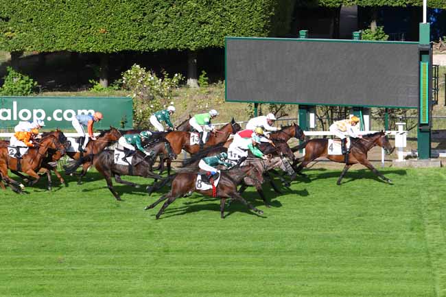Photo d'arrivée de la course pmu PRIX DE BESSAN à SAINT-CLOUD le Vendredi 13 septembre 2019