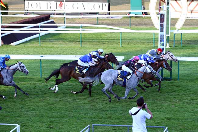 Photo d'arrivée de la course pmu PRIX DE L'IMPERATRICE EUGENIE à COMPIEGNE le Mardi 17 septembre 2019