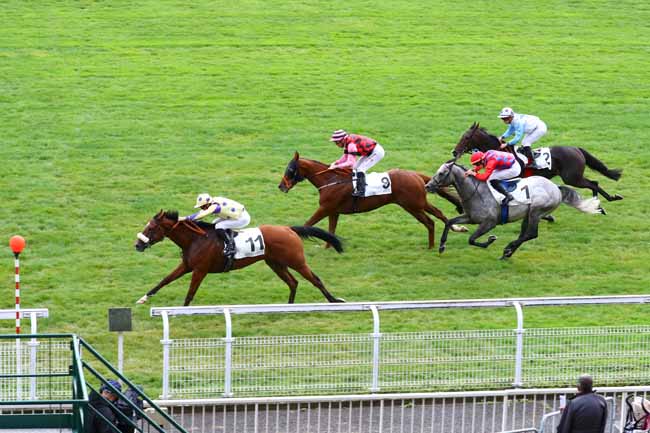 Photo d'arrivée de la course pmu PRIX D'ACHERES à MAISONS-LAFFITTE le Mercredi 25 septembre 2019