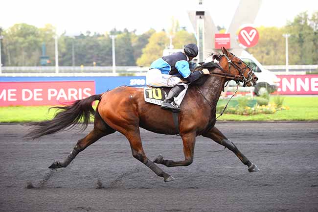 Photo d'arrivée de la course pmu PRIX LYRA à PARIS-VINCENNES le Mardi 22 octobre 2019