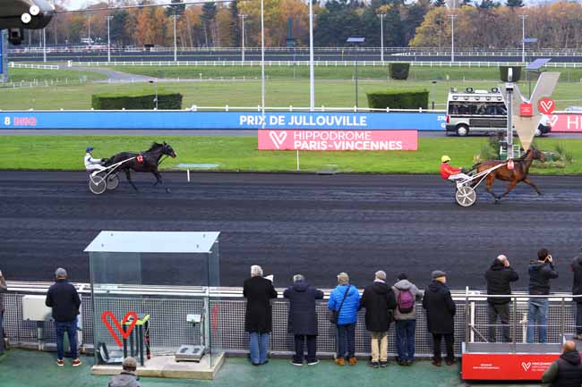 Photo d'arrivée de la course pmu PRIX DE JULLOUVILLE à PARIS-VINCENNES le Jeudi 21 novembre 2019