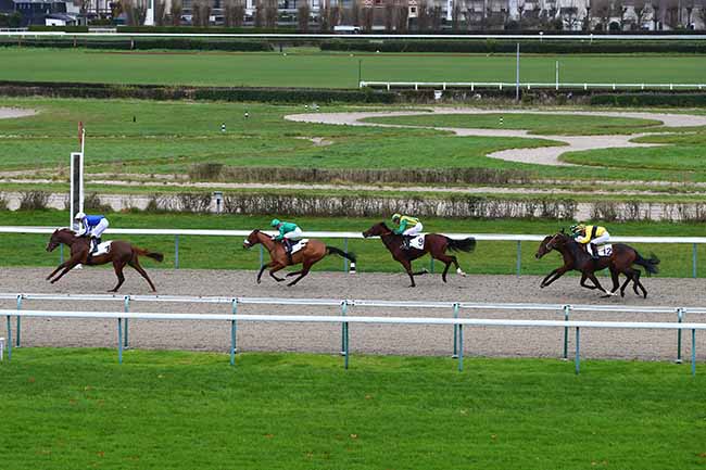 Photo d'arrivée de la course pmu PRIX DE L'EPINAY à DEAUVILLE le Mercredi 27 novembre 2019
