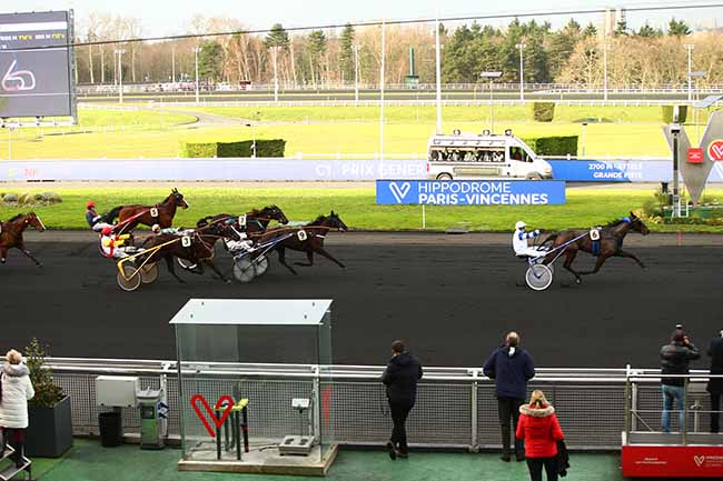 Photo d'arrivée de la course pmu PRIX GENERAL DU POMMEAU à PARIS-VINCENNES le Samedi 14 décembre 2019