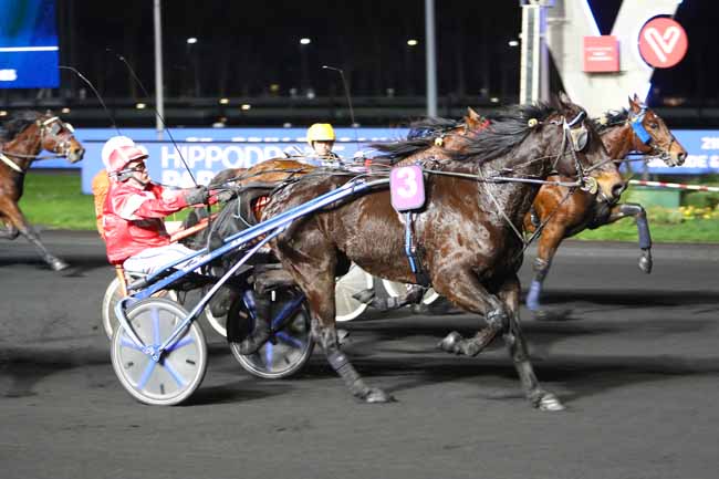 Photo d'arrivée de la course pmu PRIX DE SAINT-GERMAIN à PARIS-VINCENNES le Vendredi 27 décembre 2019