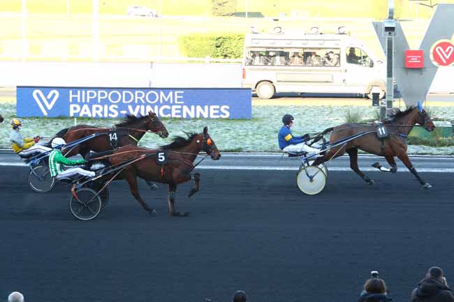 Photo d'arrivée de la course pmu PRIX DE SAINTE-GAUBURGE à PARIS-VINCENNES le Mardi 21 janvier 2020
