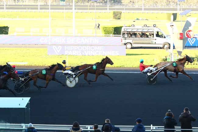 Photo d'arrivée de la course pmu PRIX DE CANTIN à PARIS-VINCENNES le Mardi 21 janvier 2020
