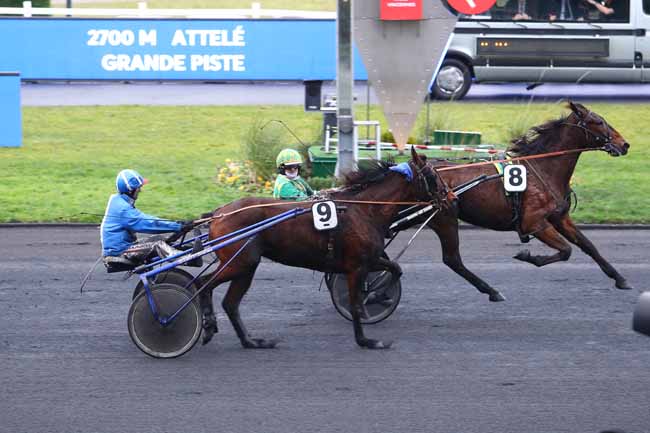 Photo d'arrivée de la course pmu PRIX DE BALLEROY à PARIS-VINCENNES le Jeudi 30 janvier 2020