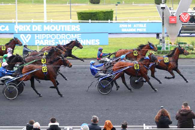 Photo d'arrivée de la course pmu PRIX DE MOUTIERS à PARIS-VINCENNES le Jeudi 30 janvier 2020