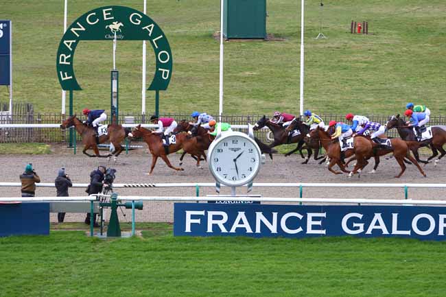 Photo d'arrivée de la course pmu PRIX DE LA FONTAINE SAINT-GERVAIS à CHANTILLY le Vendredi 14 février 2020