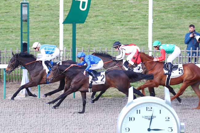 Photo d'arrivée de la course pmu PRIX DARSHAAN à CHANTILLY le Mardi 3 mars 2020