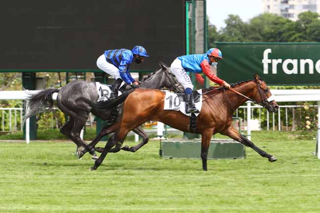 Photo d'arrivée de la course pmu PRIX TEDDY à SAINT-CLOUD le Mardi 12 mai 2020