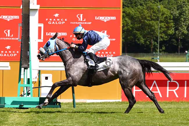 Photo d'arrivée de la course pmu PRIX CHEVALERET à LONGCHAMP le Jeudi 14 mai 2020